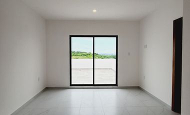 Casa en VENTA con recamara en planta baja Fracc LOMAS DE LA RIOJA