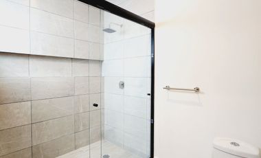 Casa en VENTA con recamara en planta baja Fracc LOMAS DE LA RIOJA