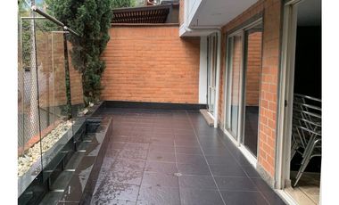 Casa en Arriendo Loma Los González Medellín