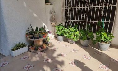 Vendo casa usada ciudad jardin