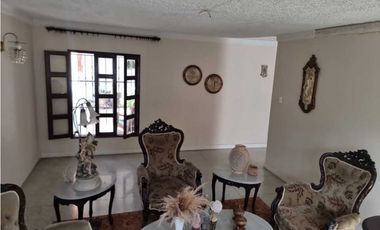 Vendo casa usada ciudad jardin