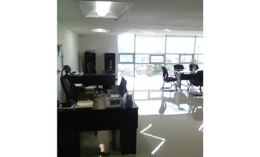 ARRIENDO OFICINA LAURELES MANIZALES | ARRIENDOS MANIZALES