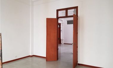 ARRIENDO OFICINA EN EL CENTRO DE MANIZALES | ARRIENDOS MANIZALES