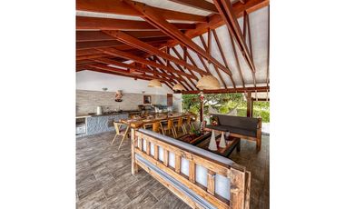 Casa Campestre De Lujo Condominio Villa Valeria - Restrepo, Meta