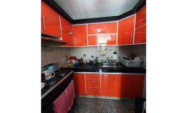 SE VENDE CASA BARRIO ARIZONA