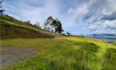 Venta de Lote con Hermosa vista a la Ceja