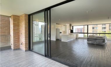 Apartamento en Arriendo Los Balsos Medellín