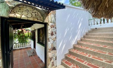 SE VENDE O ARRIENDA CABAÑA EN TAGANGA, SANTA MARTA