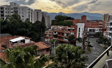 Apartamento para Venta en Medellín Laureles