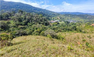 Lote en San Rafael Vereda Jaguas con Nacimiento de Agua