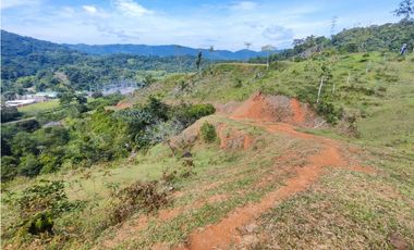 Lote en San Rafael Vereda Jaguas con Nacimiento de Agua