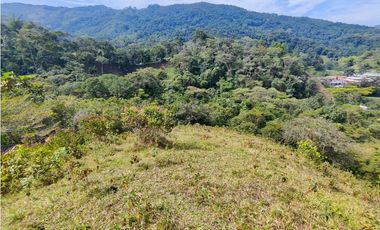 Lote en San Rafael Vereda Jaguas con Nacimiento de Agua