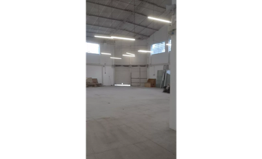 ARRIENDO BODEGA SOACHA