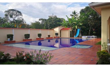Vendo casa campestre en Apiay Villavicencio