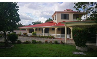 Vendo casa campestre en Apiay Villavicencio