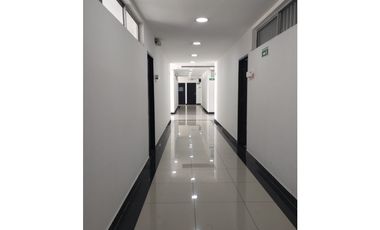 Arriendo y vendo Oficina Centro Comercial Estación Niquía