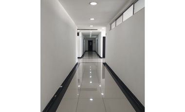 Arriendo y vendo Oficina Centro Comercial Estación Niquía