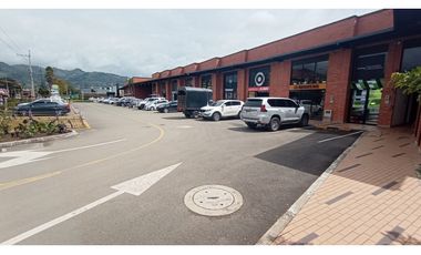 Venta de Locales Comerciales Mall La Ceja