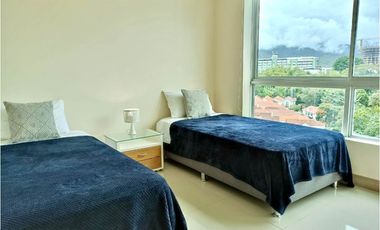 ALQUILER PENTHOUSE AMOBLADO ARMENIA GRAN UBICACION LAURELES