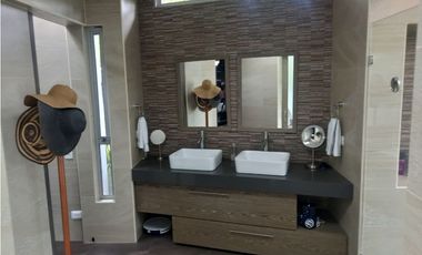 VENTA DE CASA CAMPESTRE EN SAN BERNARDO DEL VIENTO MANIZALES