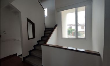 SE VENDE  CASA SECTOR AMERICAS OCCIDENTAL