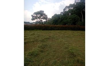 SE VENDE LOTE EN CONJUNTO CERRADOEN LA VIA CIRCASIA - PEREIRA