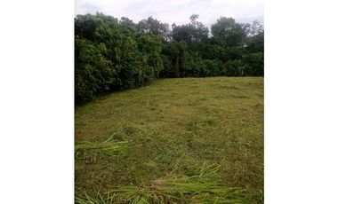 SE VENDE LOTE EN CONJUNTO CERRADOEN LA VIA CIRCASIA - PEREIRA