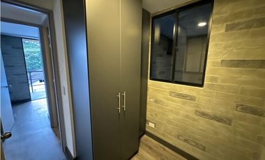 SE VENDE APARTAESTUDIO EN LA CEJA PARQUEADERO Y ÚTIL EDIFICIO PORTELLO