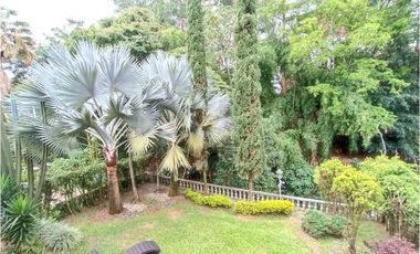 Hermosa casa en el Poblado Sector San Lucas