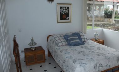 Venta hermosa Casa Campestre Condominio Los Alpes, Silvania