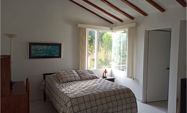 Venta hermosa Casa Campestre Condominio Los Alpes, Silvania