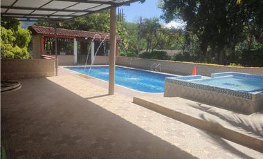 Venta de casa campestre en San jeronimo