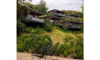 VENTA DE CABAÑA EN JOIN HOTEL PEÑOL EXCLUSIVA UNIDAD CERRADA