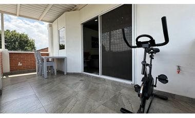 Casa de lujo en venta / permuta - Barrio Parque Lineal Palmira Valle