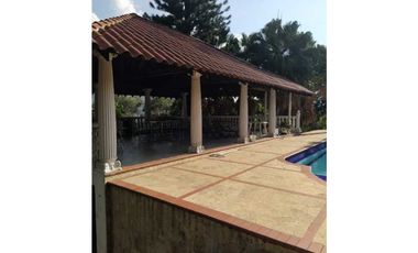 Increíble finca en venta: Villa roca norte 2 Copacabana