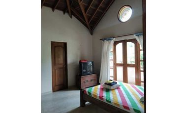 Increíble finca en venta: Villa roca norte 2 Copacabana
