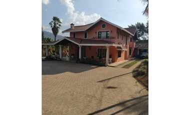 Increíble finca en venta: Villa roca norte 2 Copacabana