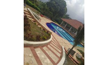 Increíble finca en venta: Villa roca norte 2 Copacabana