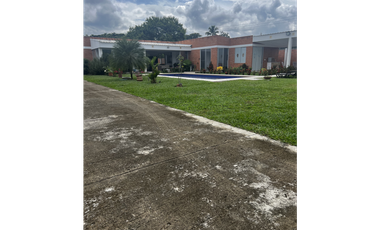 VENTA DE ESPECTACULAR CASA CAMPESTRE EN ROZO VALLE DEL CAUCA