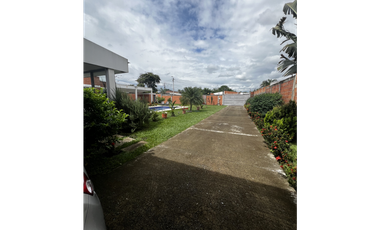 VENTA DE ESPECTACULAR CASA CAMPESTRE EN ROZO VALLE DEL CAUCA