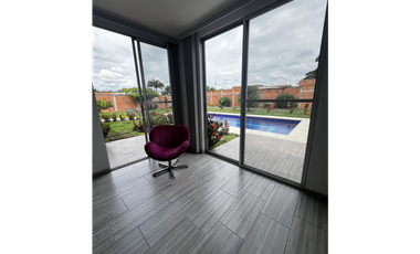 VENTA DE ESPECTACULAR CASA CAMPESTRE EN ROZO VALLE DEL CAUCA