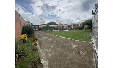 VENTA DE ESPECTACULAR CASA CAMPESTRE EN ROZO VALLE DEL CAUCA
