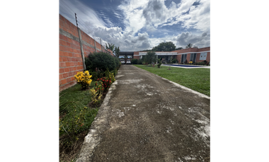 VENTA DE ESPECTACULAR CASA CAMPESTRE EN ROZO VALLE DEL CAUCA