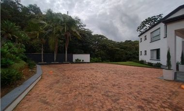 Casa en Arriendo en El Retiro Sector La Fe