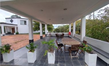 Casa en Arriendo en El Retiro Sector La Fe