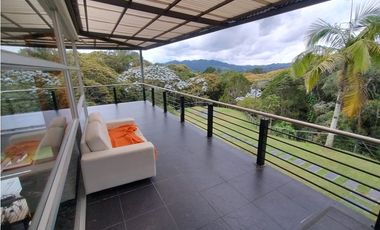 Casa en Arriendo en El Retiro Sector La Fe