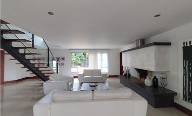 Casa en Arriendo en El Retiro Sector La Fe