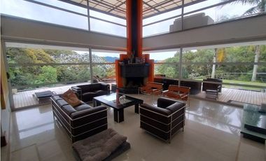 Casa en Arriendo en El Retiro Sector La Fe