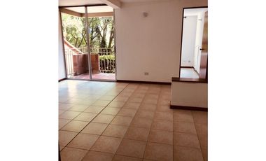 Apartamento para Venta en la Aguacatala