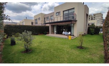 Cajicá, VERDE VIVO, 276 M2 lote, 179 M2 construidos